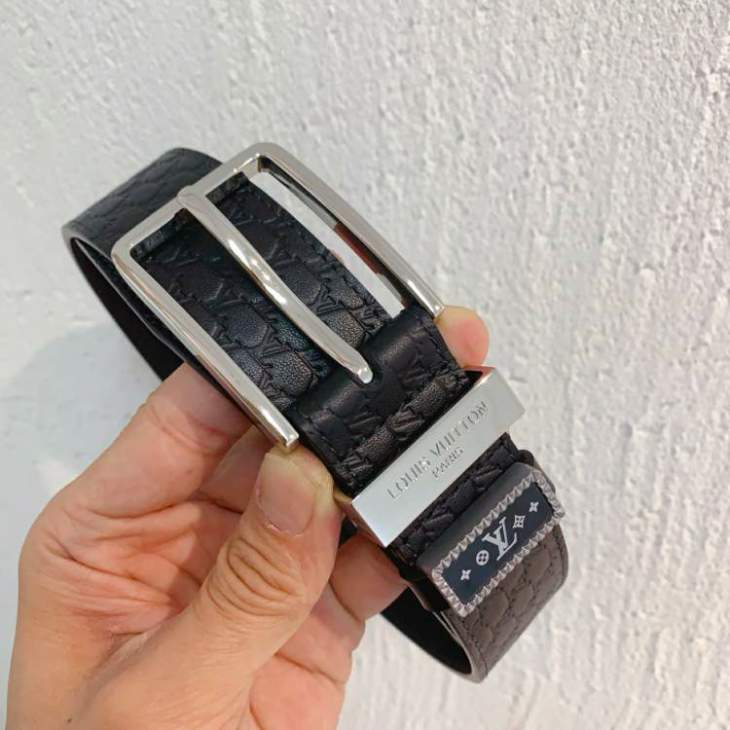 Picture of Louis Vuitton Belts _SKUfw222663470fw
